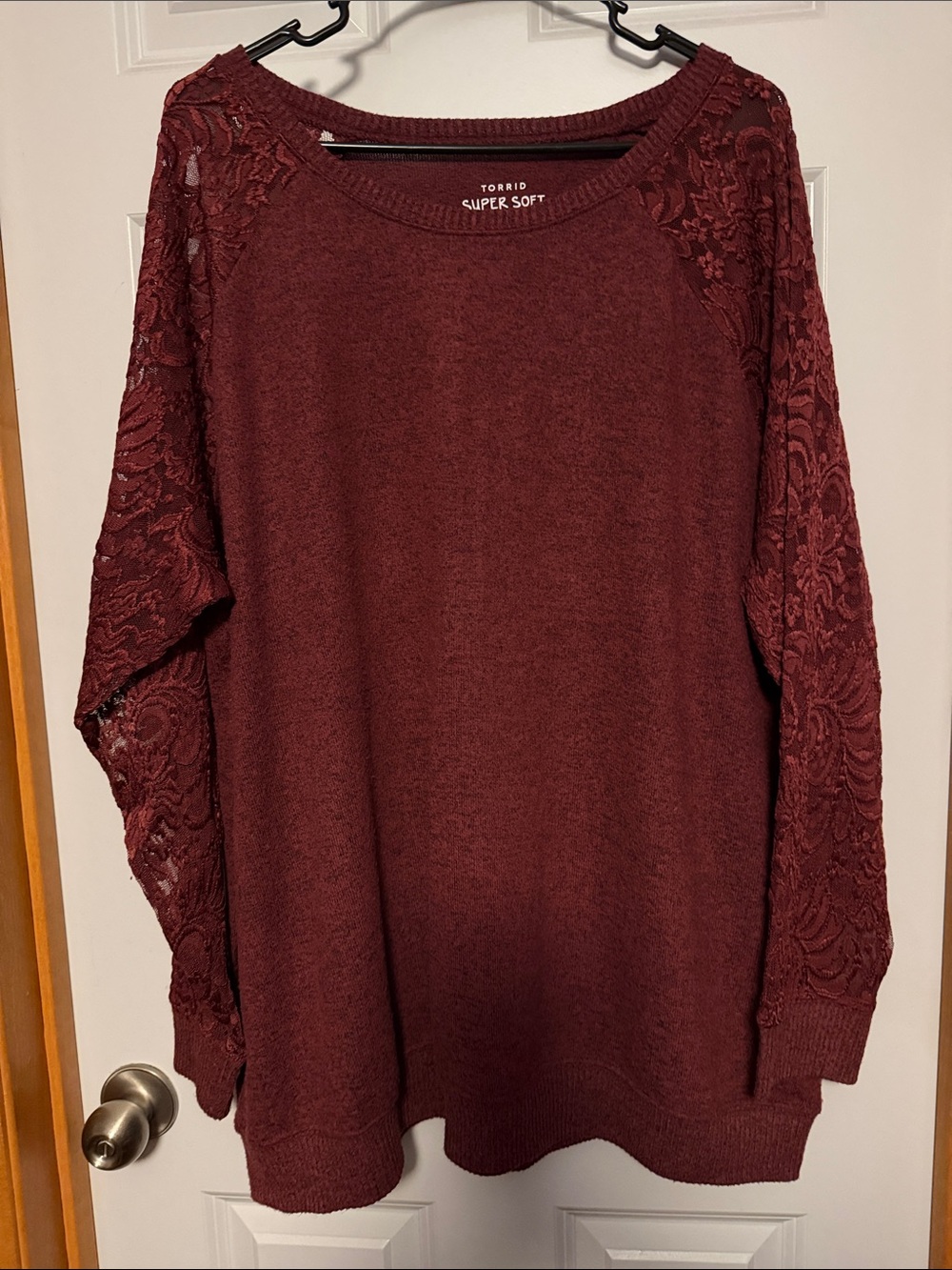 torrid 3x Burgundy Lace-Sleeve Super Soft Sweater